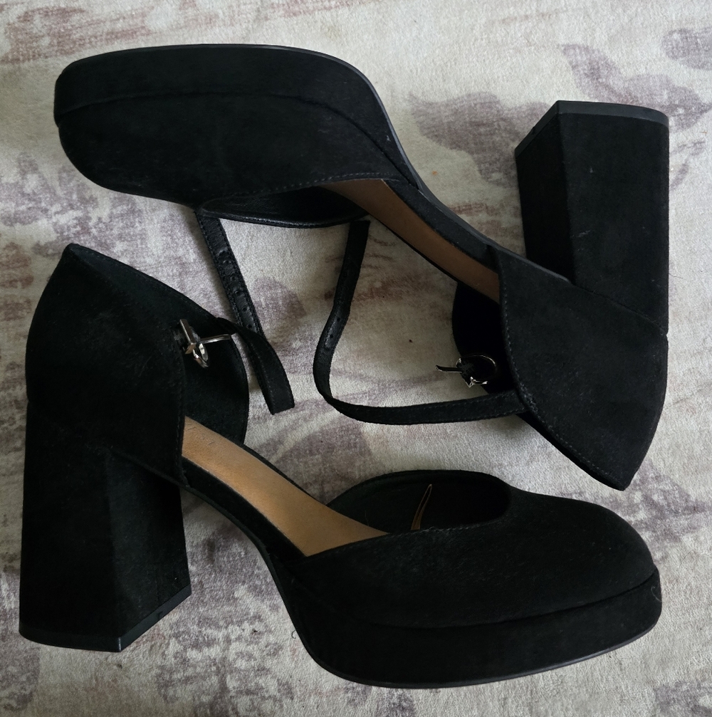 Nine West Black Suede Platform Heels